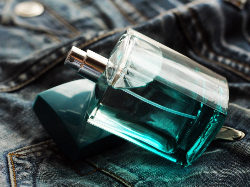 Cologne Denim Men