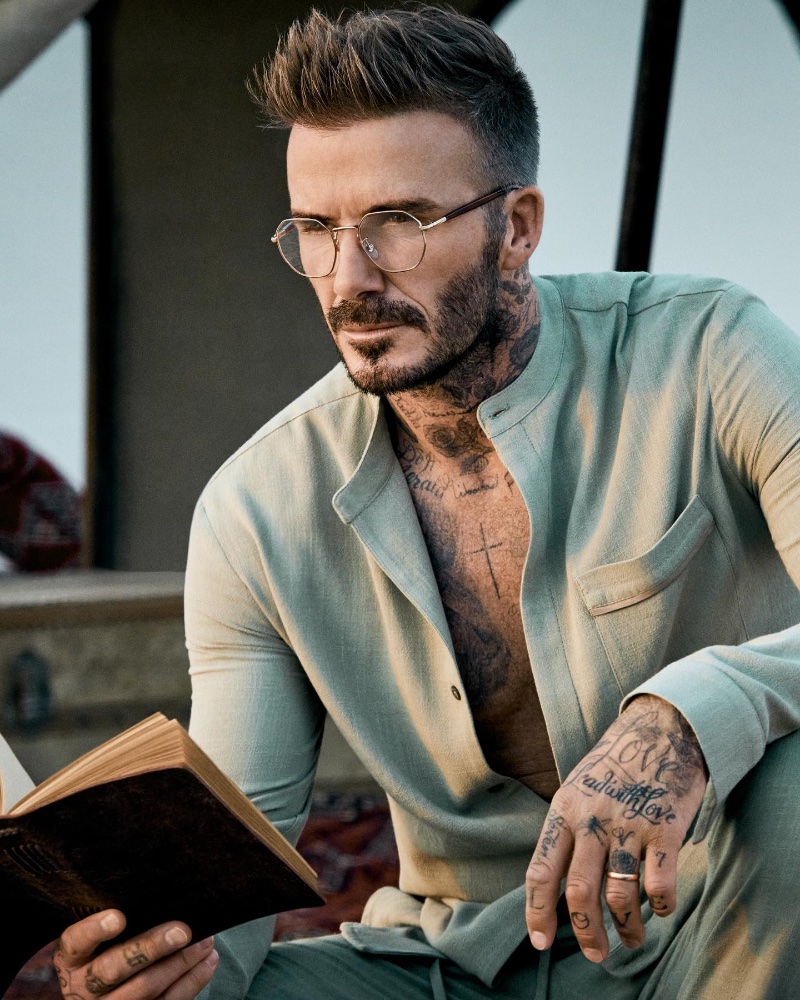 David Beckham wears the DB 1133 glasses.