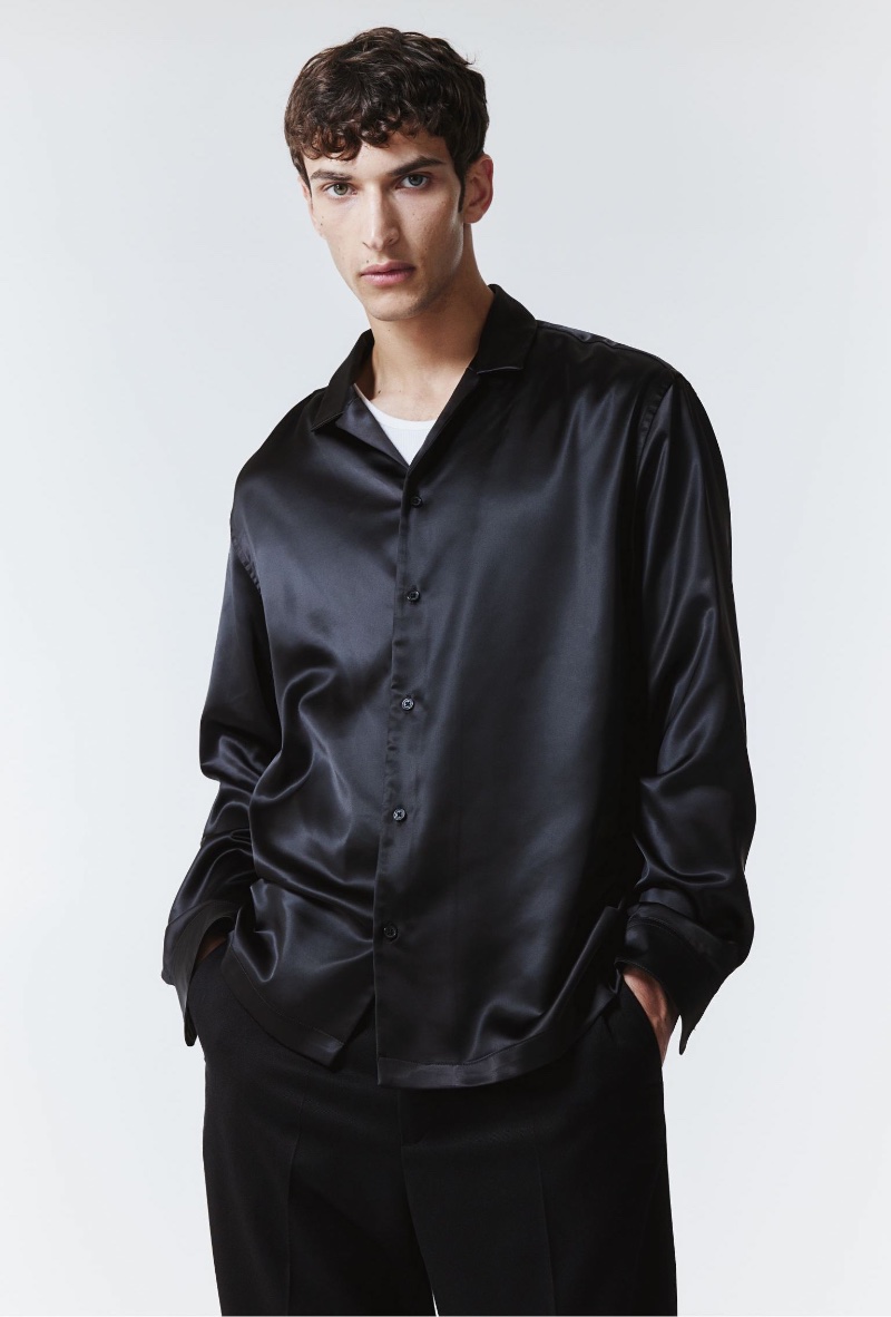 H&M Regular Fit Satin Resort Shirt Men Black