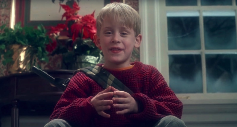 Home Alone Red Sweater Kevin McCallister Macaulay Culkin