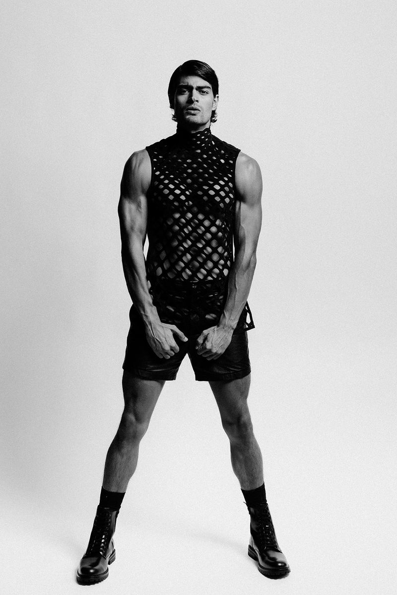 » Iago Botelho is a Timeless Muse for L'Officiel Liechtenstein Iago Botelho 2023 LOfficiel Liechtenstein 007