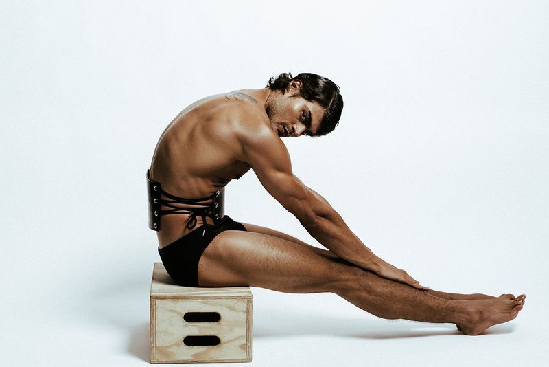 » Iago Botelho is a Timeless Muse for L'Officiel Liechtenstein Iago Botelho 2023 LOfficiel Liechtenstein 008