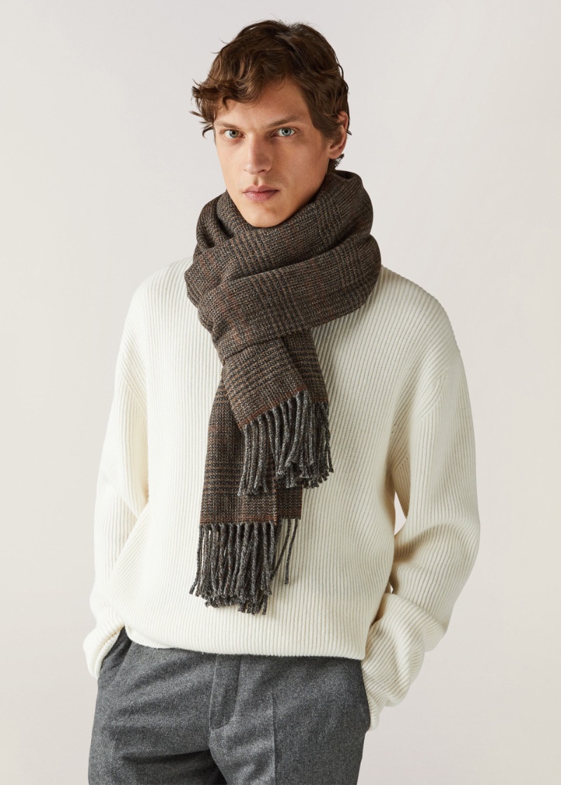 Loro Piana Grande Scarf Cashmere Men » Men's New Year's Eve Outfits: Master Modern NYE Style Loro Piana Grande Scarf Cashmere Men
