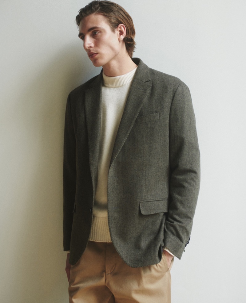 Brooklyn Vibes: Massimo Dutti Steps Out in Style