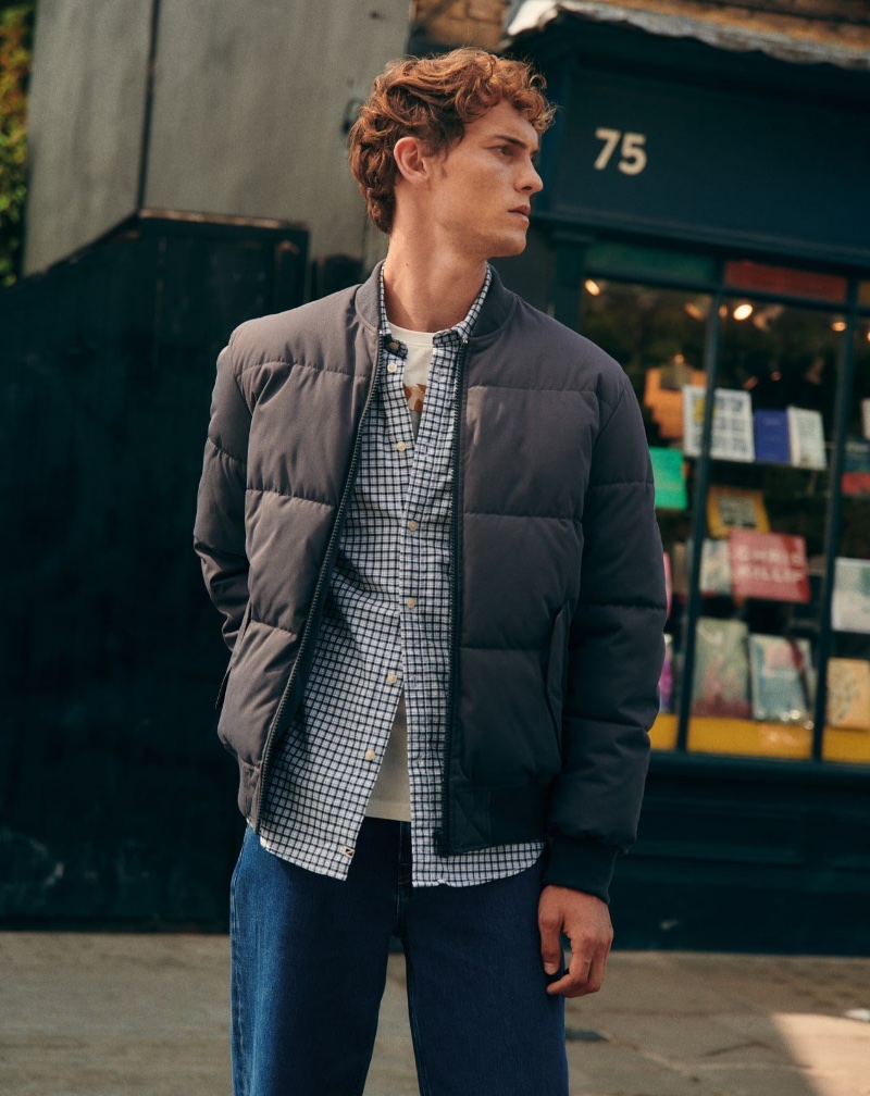 Pepe Jeans Celebrates London's Autumn Charm