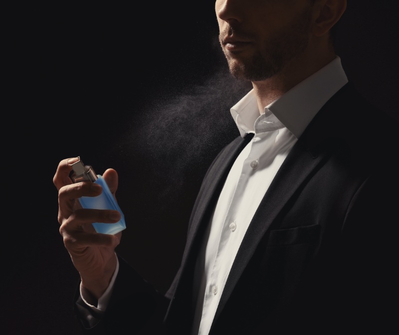 Tailoring Your Scent » How to Pick a Cologne: The Art of Fragrance Selection Tailoring Your Scent