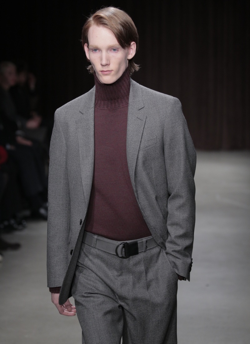 BOSS Burgundy Turtleneck Suit Men 2017