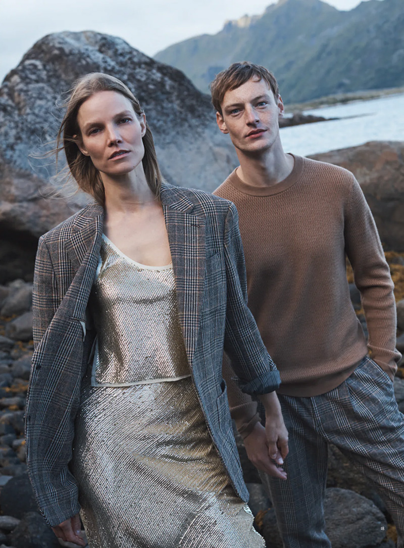 Amidst a rugged coastal backdrop, Roberto Sipos pairs a classic plaid with contemporary neutrals for Banana Republic's holiday line.