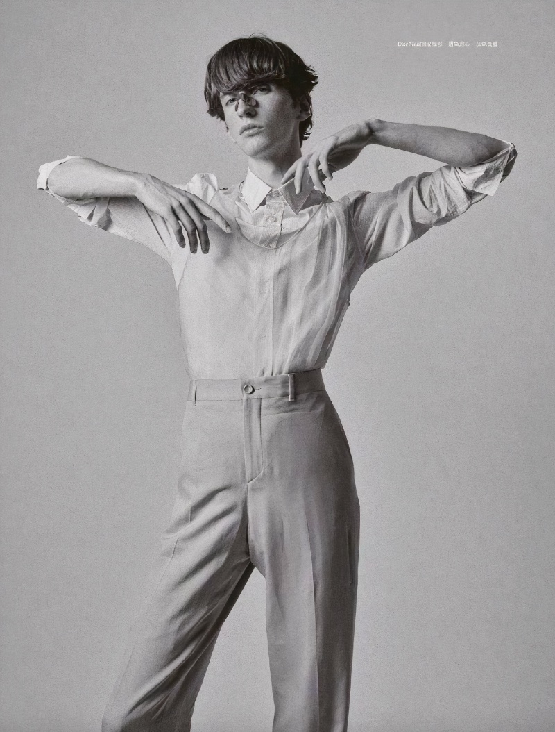 » Benno Bulang Redefines Elegance with Men's Uno Benno Bulang Editorial 2023 Mens Uno Hong Kong 009