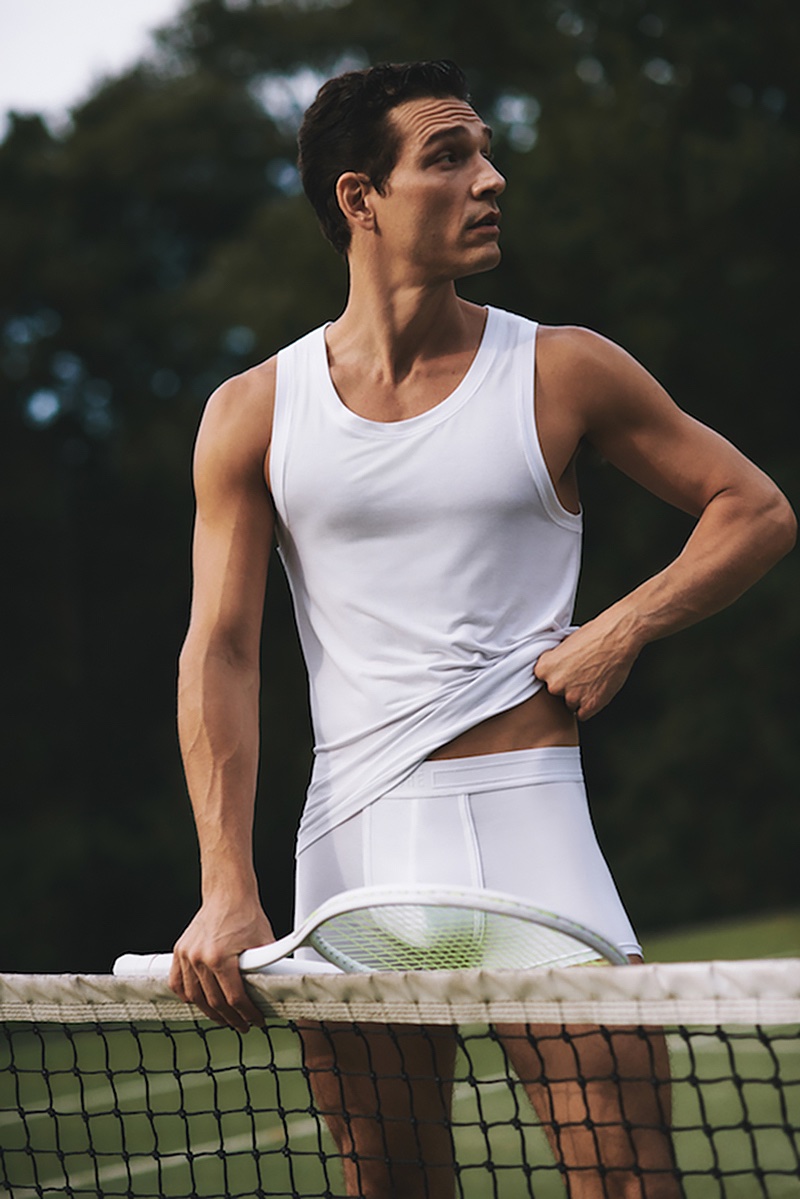 Alexandre Cunha serves up American Psycho chic, with a twist of athleticism, for CHÉ Bodywear's new campaign.