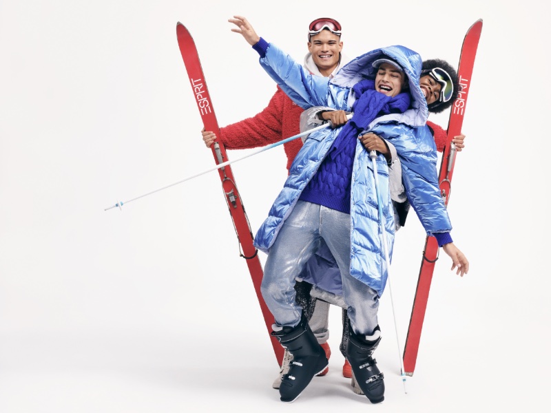 Embracing ski style, models Icaro Marques and Corrado Martini appear in Esprit's holiday 2023 campaign.