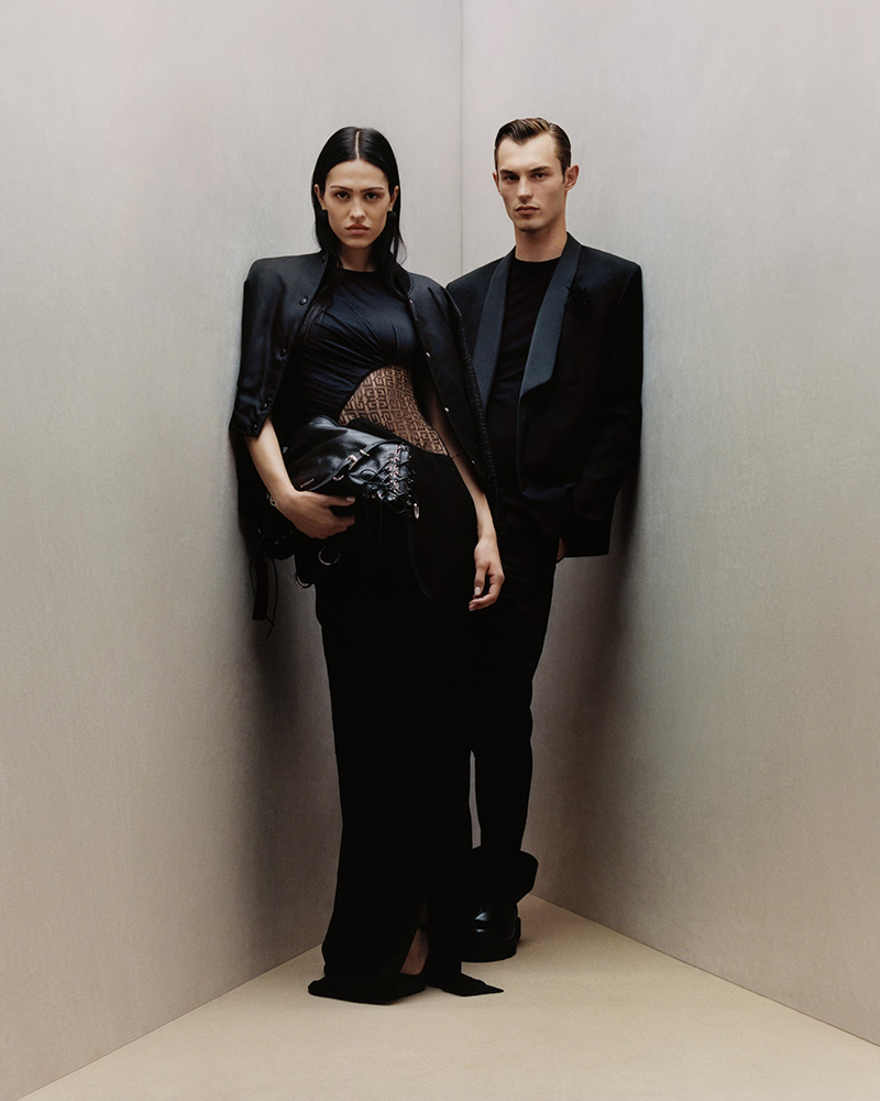 A poised duo in high-fashion allure, Amelia Gray and Kit Butler front Givenchy's holiday 2023 campaign.