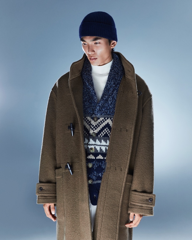 Layering for the cold, Keon Hee Lee wears a LEMAIRE virgin wool duffel coat and cotton jersey turtleneck top with a Brunello Cucinelli cashmere beanie and jacquard cardigan. » Fashionable Fortitude: Mytheresa's Cold-Weather Edit Layering for the cold, Keon Hee Lee wears a LEMAIRE virgin wool duffel coat and cotton jersey turtleneck top with a Brunello Cucinelli cashmere beanie and jacquard cardigan.