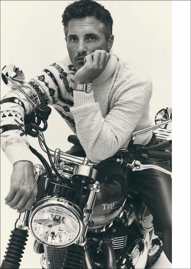 » Ollie Edwards Revs Up Moto Style in Monsieur Magazine Ollie Edwards Monsieur Magazin Germany 2023 001