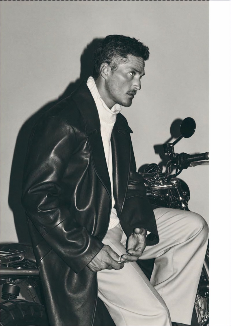 » Ollie Edwards Revs Up Moto Style in Monsieur Magazine Ollie Edwards Monsieur Magazin Germany 2023 007