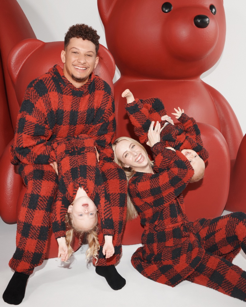 All smiles, the Mahomes family stars in SKIMS' holiday 2023 advertising campaign.