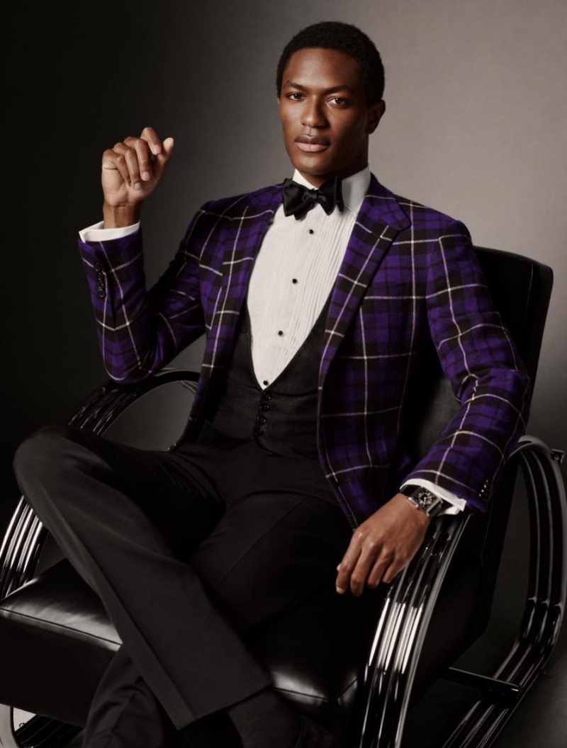 Ralph Lauren Purple Label delivers a dashing eveningwear choice with its plaid cashmere suit jacket. 