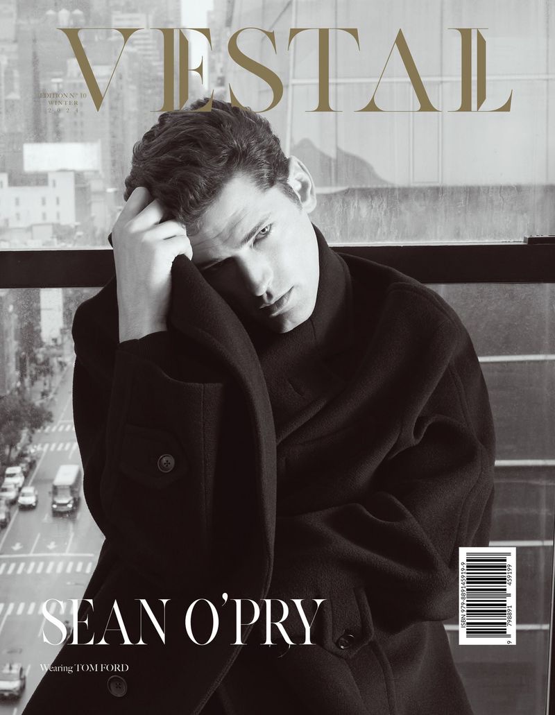 » Sean O'Pry: Elegance in Motion for Vestal's Winter Issue Sean OPry 2023 Vestal 007