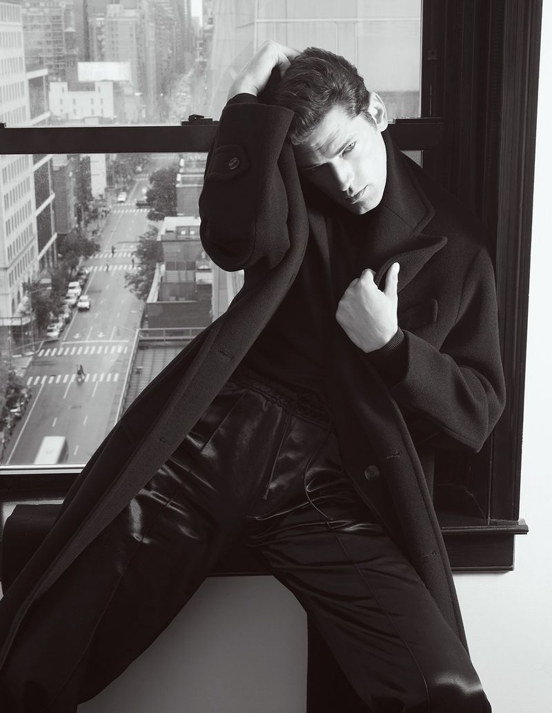 » Sean O'Pry: Elegance in Motion for Vestal's Winter Issue Sean OPry 2023 Vestal 009