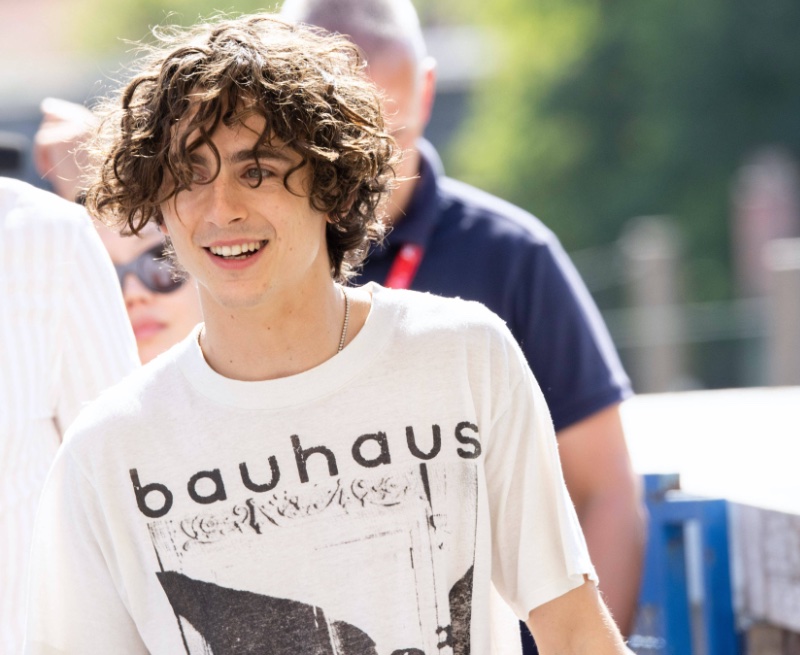 Timothée Chalamet Bones and All Photocall Venice 2022 » Timothée Chalamet’s Top Hairstyles: Your Ultimate Guide Timothée Chalamet Bones and All Photocall Venice 2022