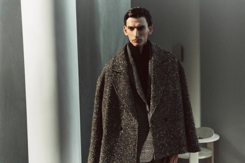 Thibaud Charon exudes sophistication in a textured coat from the Zara Edition fall-winter 2023 Fundamentals collection.