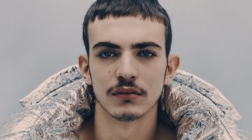 AMI Unveils Holiday 2023 Capsule with a Frosty Flair