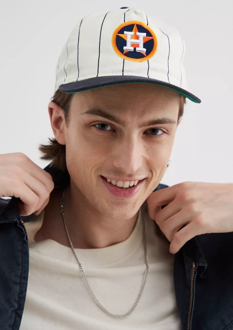 Types of Baseball Caps in Modern Fashion: Covering All Bases