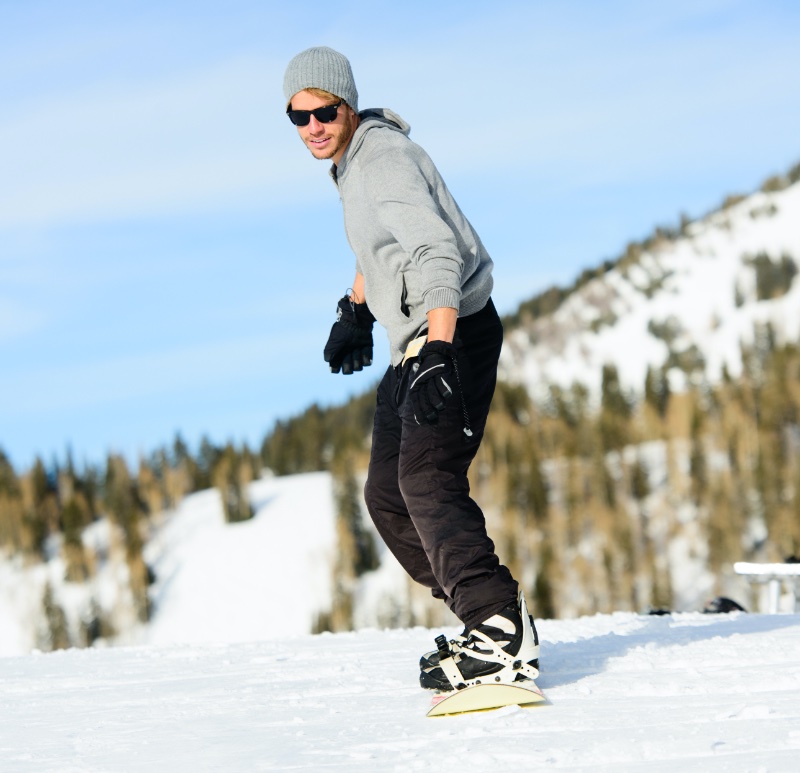 Snowboarder Hoodie Sweater Outfit