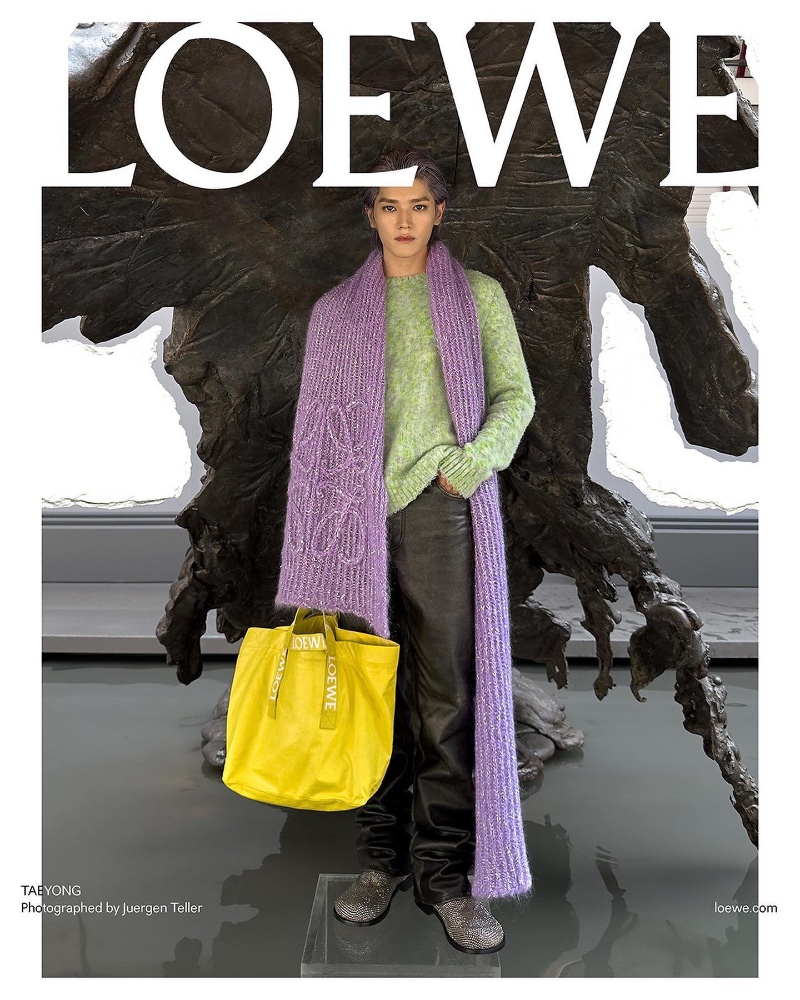 In a bold mix of textures and colors, Taeyong fronts Loewe's pre-spring 2024 campaign. 