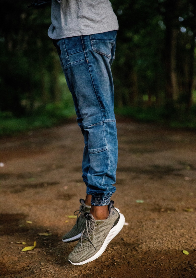 beardedandblack | Yellow jeans, Yellow jeans outfit, Mens casual outfits  summer