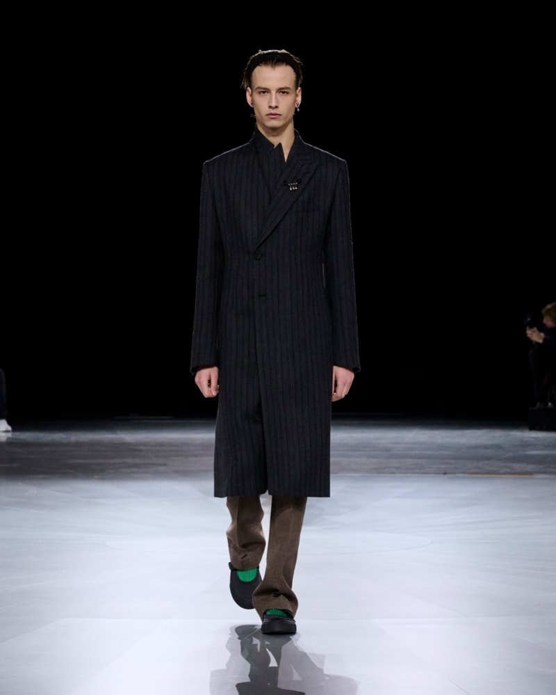 Dior Men Fall 2024: Masculine Grace, Couture Meets Ballet