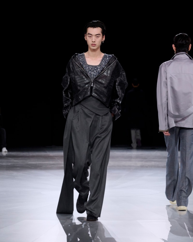 Dior Men Fall 2024: Masculine Grace, Couture Meets Ballet