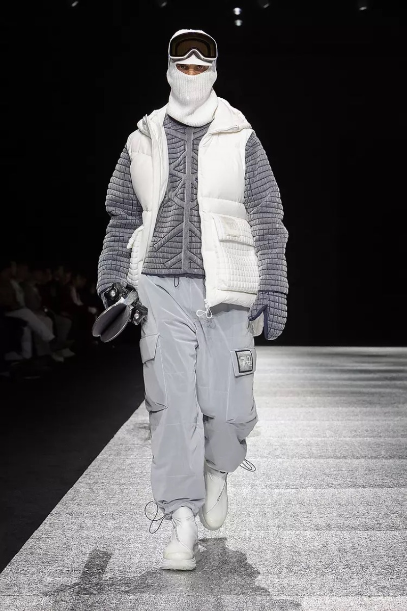 Emporio Armani Fall Winter 2024 Collection Men 007