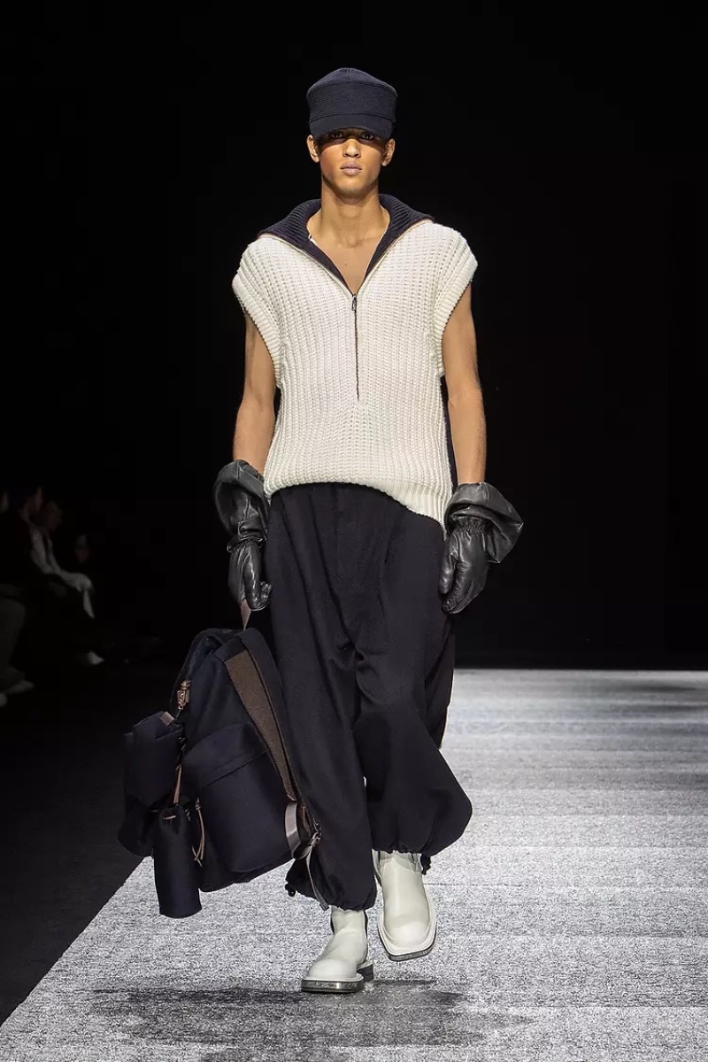 Emporio Armani Fall Winter 2024 Collection Men 016