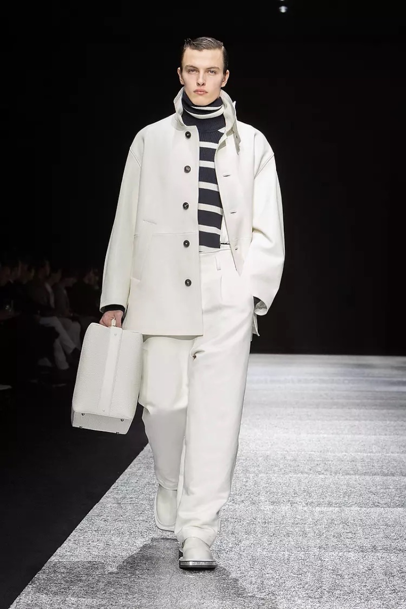 Emporio Armani Fall Winter 2024 Collection Men 035