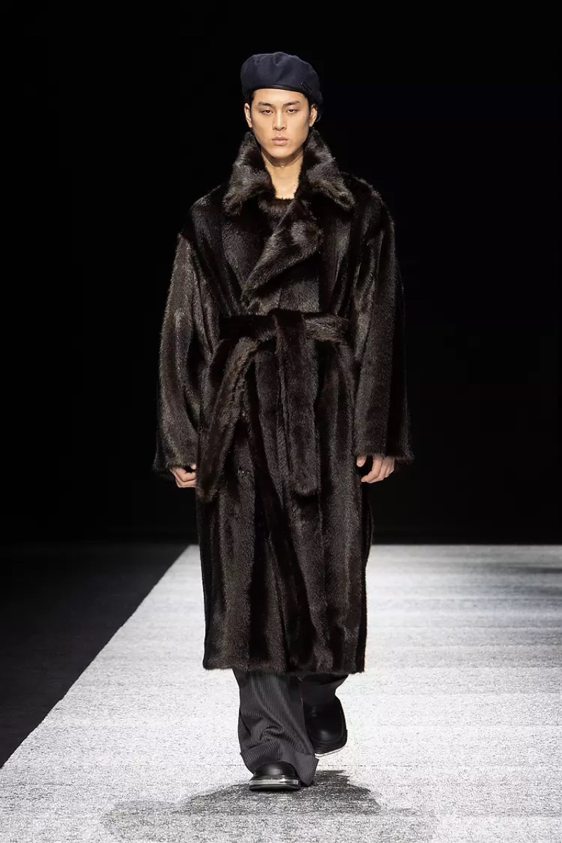 Emporio Armani Fall Winter 2024 Collection Men 071