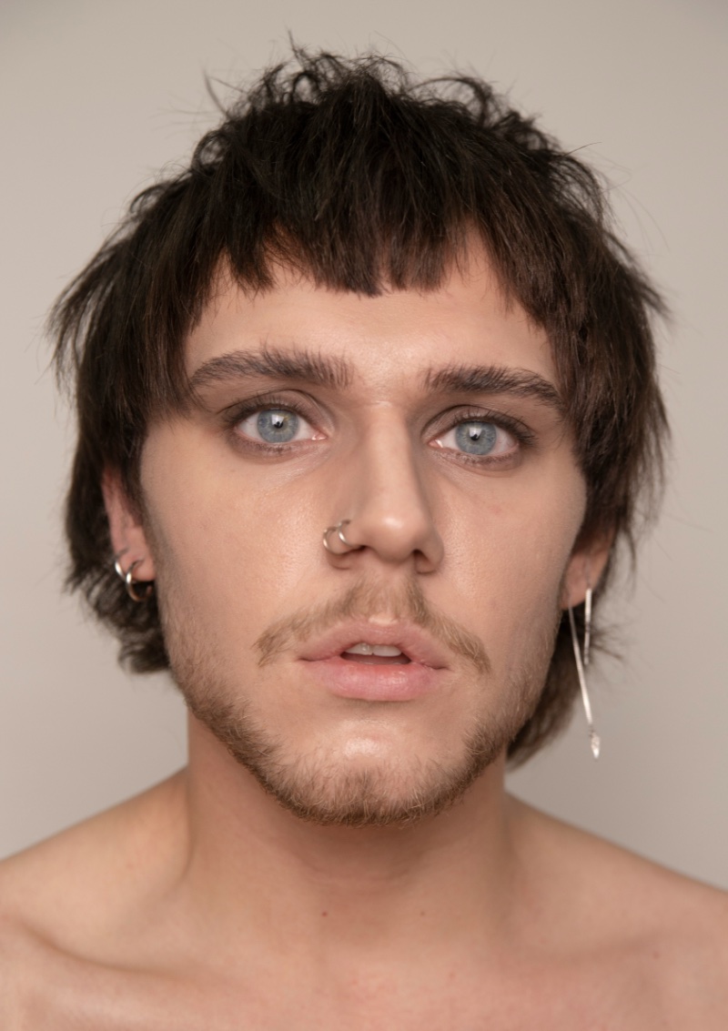 Glam Nose Piercing Men