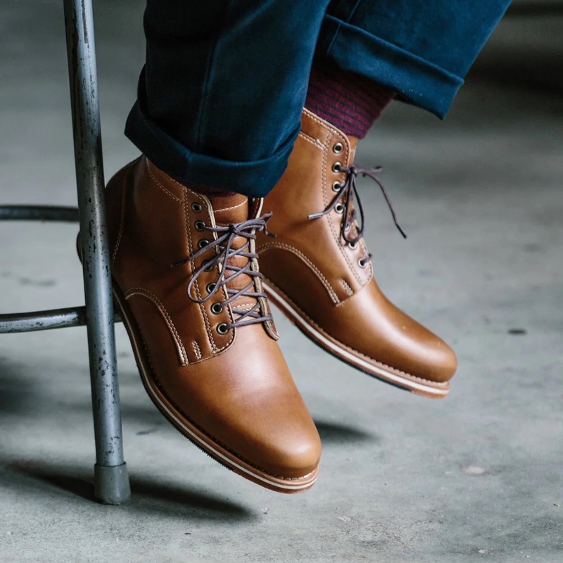 HELM The Zind Teak Leather Boots