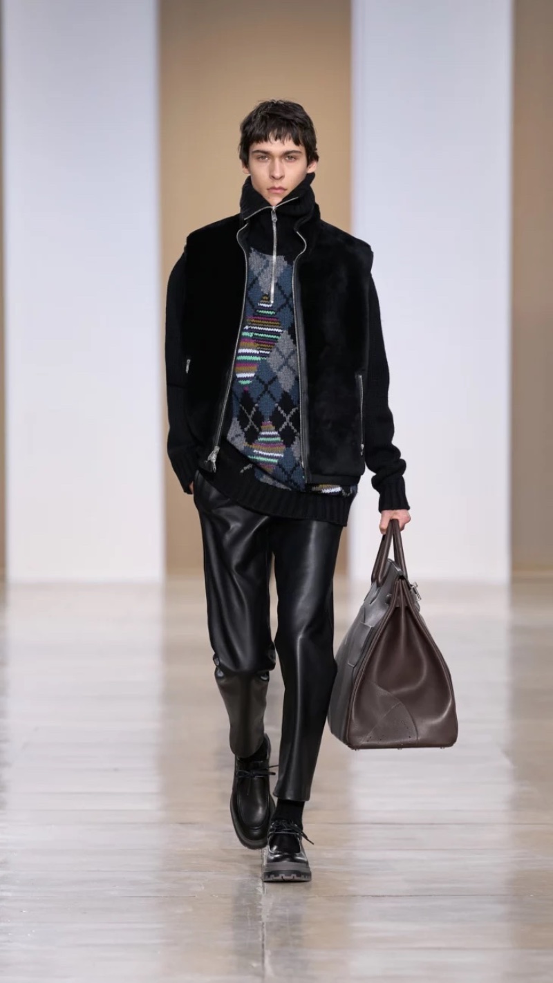 Hermes Fall Winter 2024 Collection Men 033