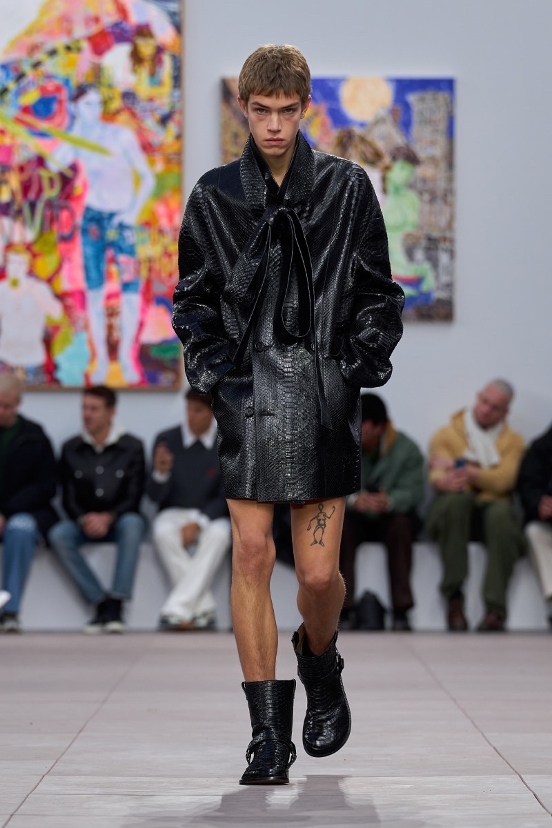 LOEWE Fall Winter 2024 Collection Men 005