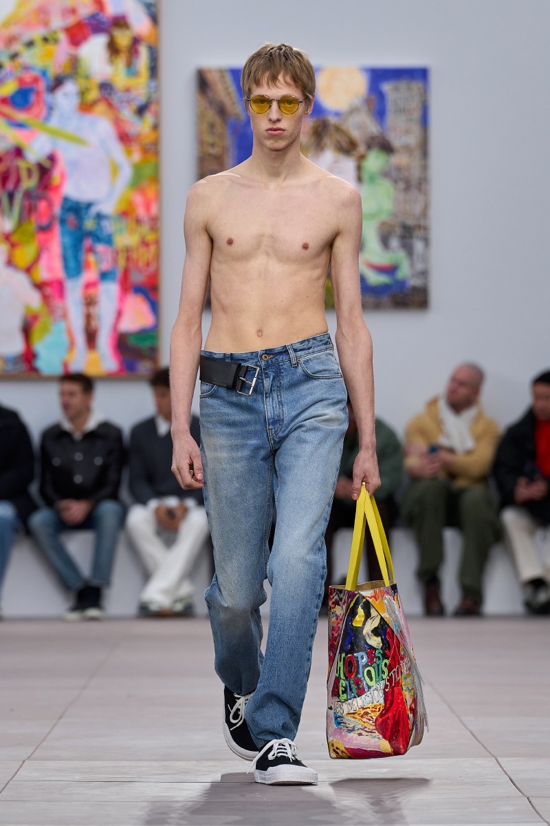 LOEWE Fall Winter 2024 Collection Men 009