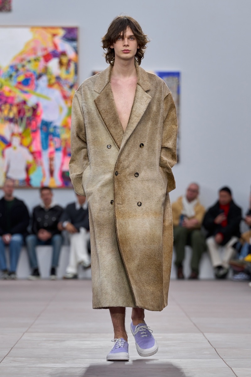 LOEWE Fall Winter 2024 Collection Men 012