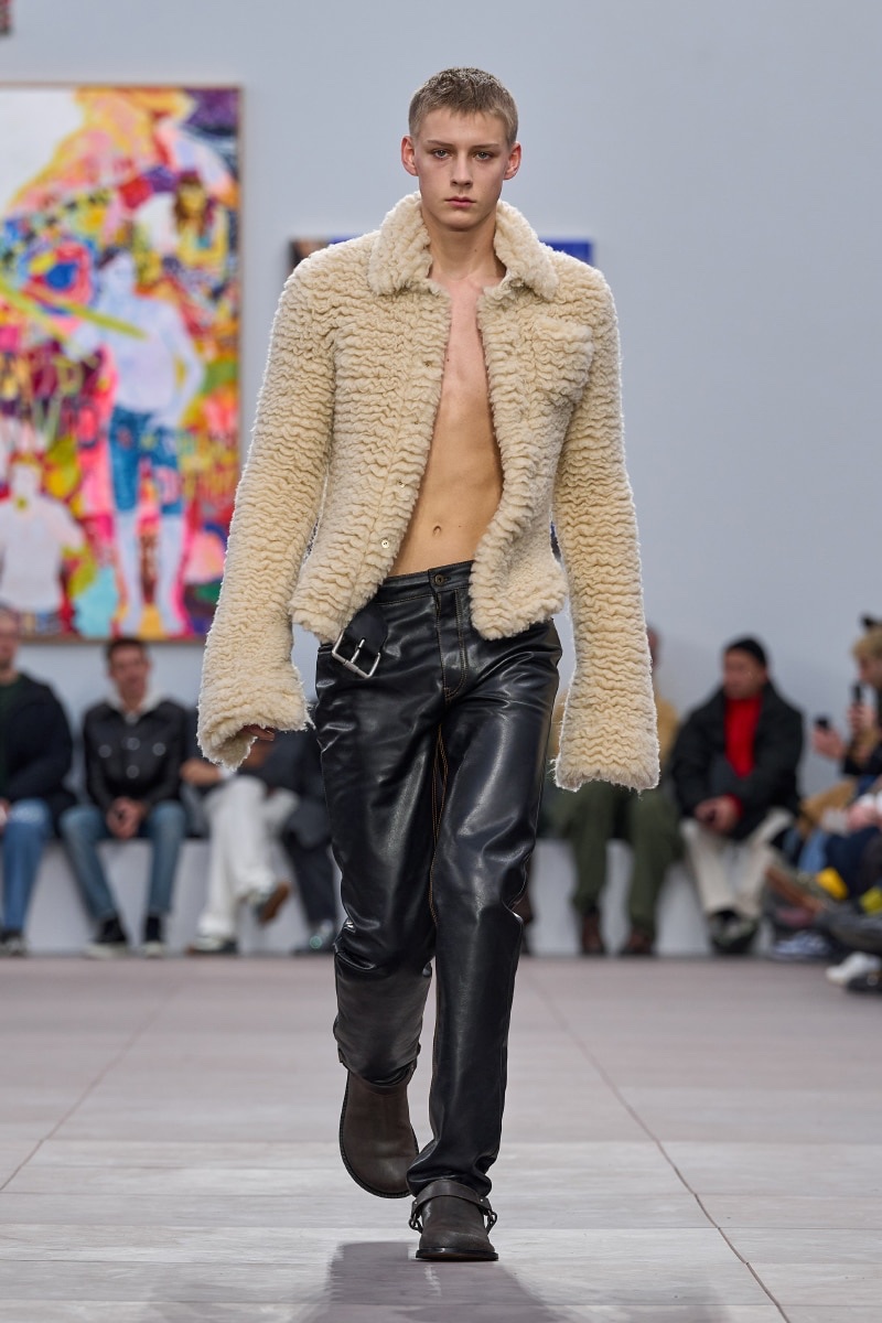 LOEWE Fall Winter 2024 Collection Men 016