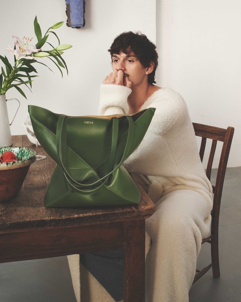 LOEWE Spring Summer 2024 Campaign 002