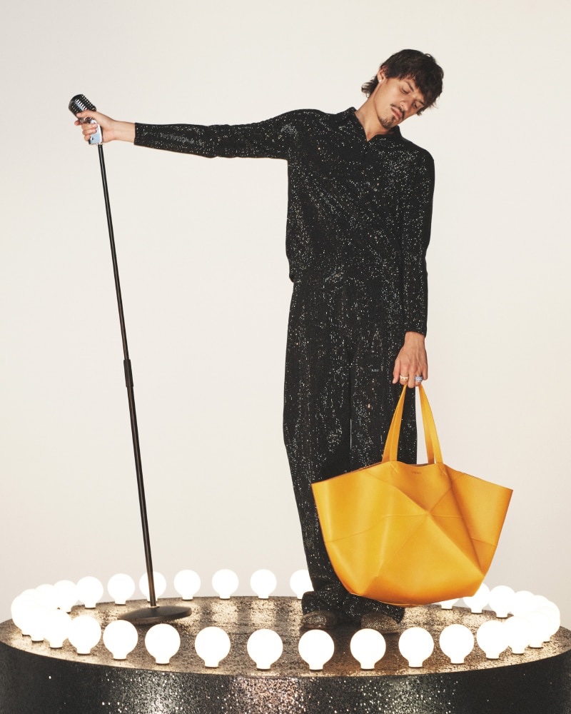 LOEWE Spring Summer 2024 Campaign 005