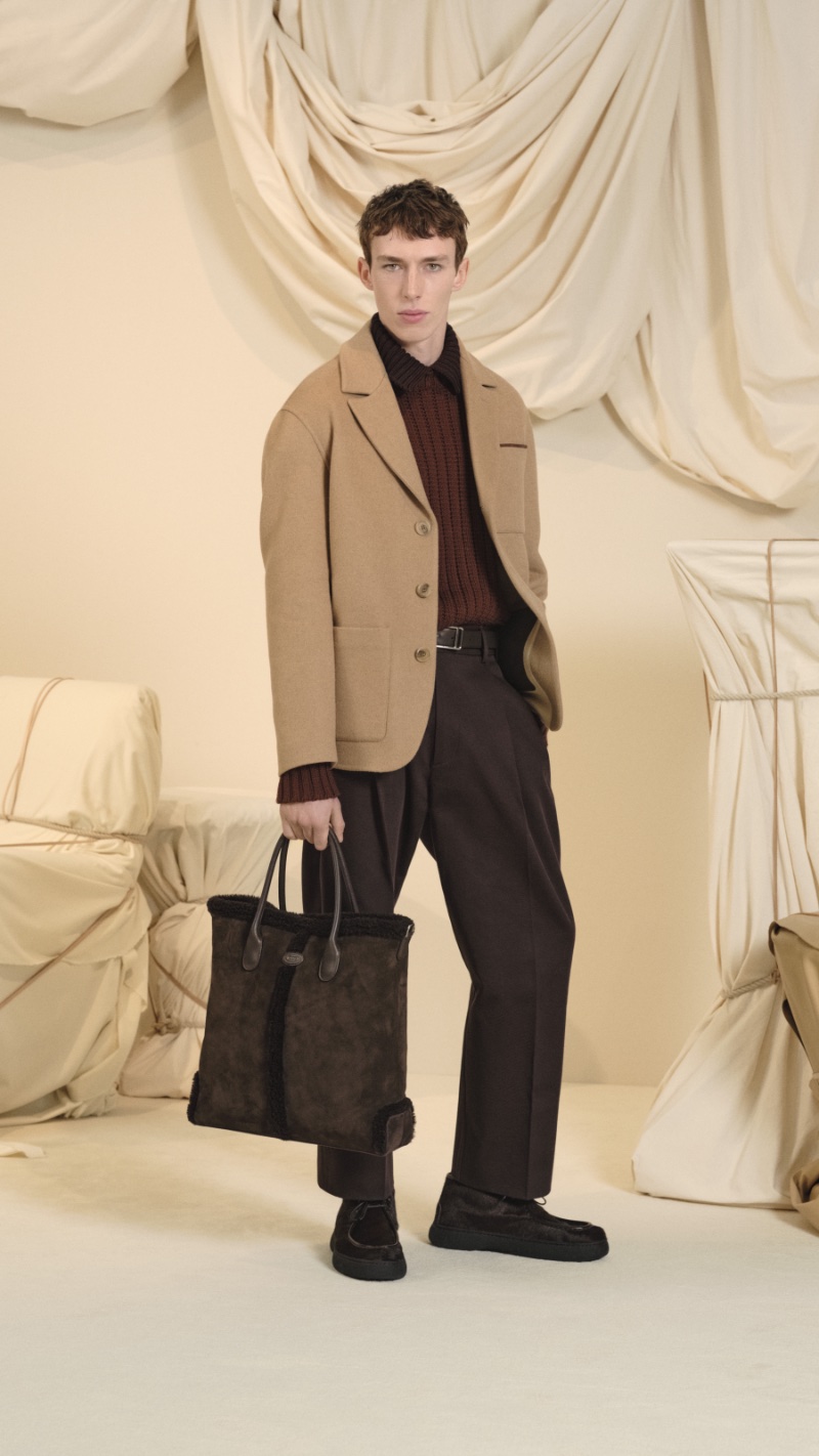 Tods Fall Winter 2024 Collection Men 014