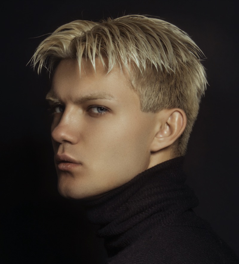 middle part undercut men » The Undercut Haircut: A Guide to Men's Trendy Hairstyles middle part undercut men