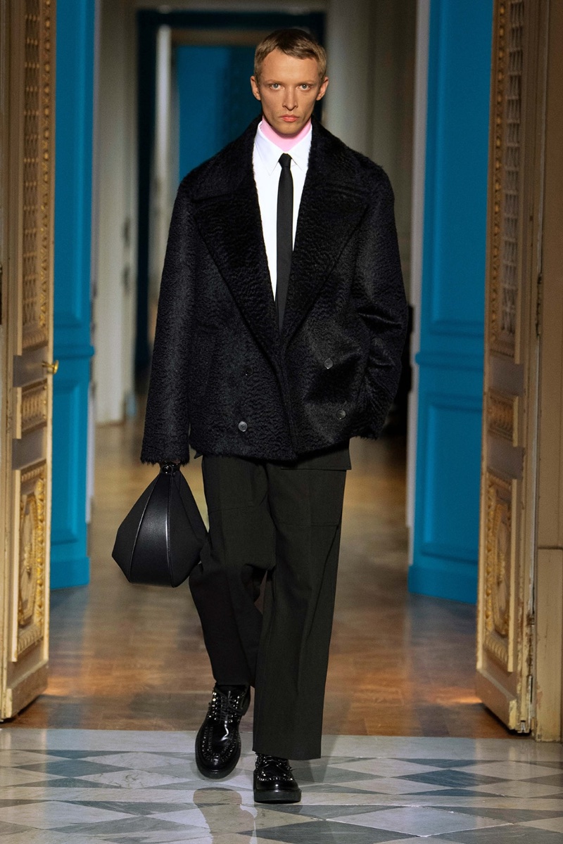 Valentino Fall Winter 2024 Collection Men 021