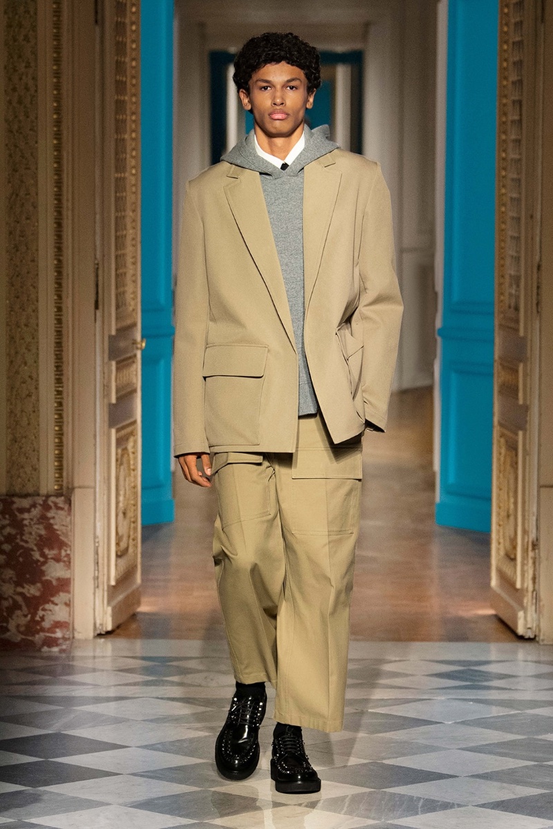 Valentino Fall Winter 2024 Collection Men 027