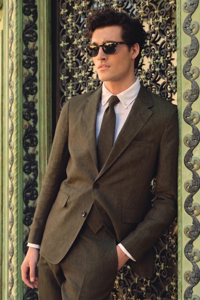 An elegant vision, Adam Sattrup dons Todd Snyder's Italian linen Sutton jacket and trousers.